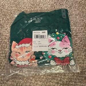 NWT size 10/12 Christmas cat graphic tee Children's Place